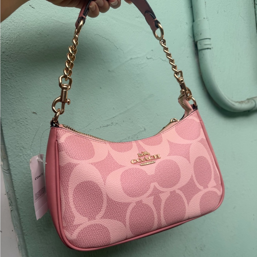 Coach Powder pink Teri
